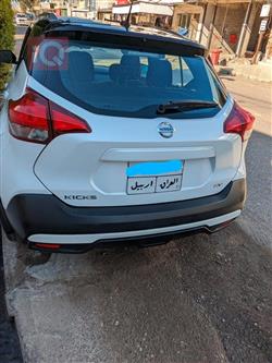 نیسان کیکس